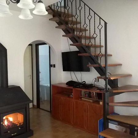 Zenith Apartman Гардонь Екстер'єр фото