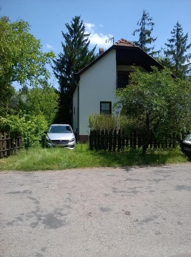 Zenith Apartman Гардонь Екстер'єр фото