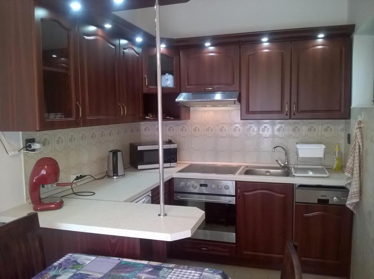 Zenith Apartman Гардонь Екстер'єр фото