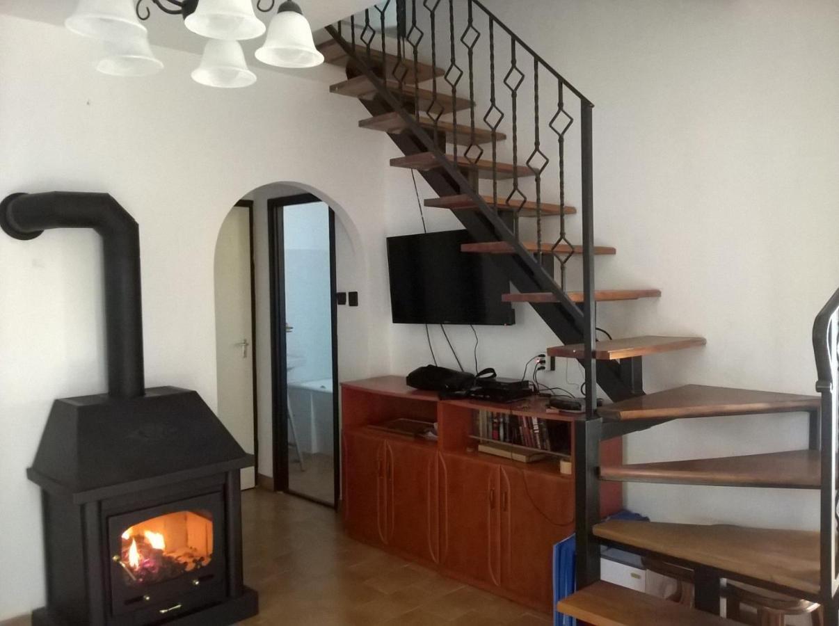 Zenith Apartman Гардонь Екстер'єр фото