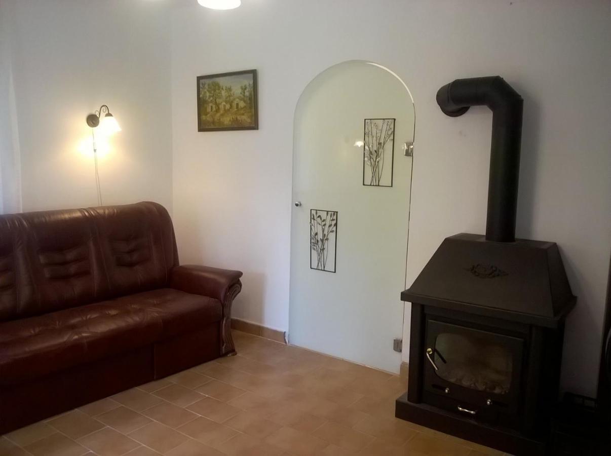 Zenith Apartman Гардонь Екстер'єр фото